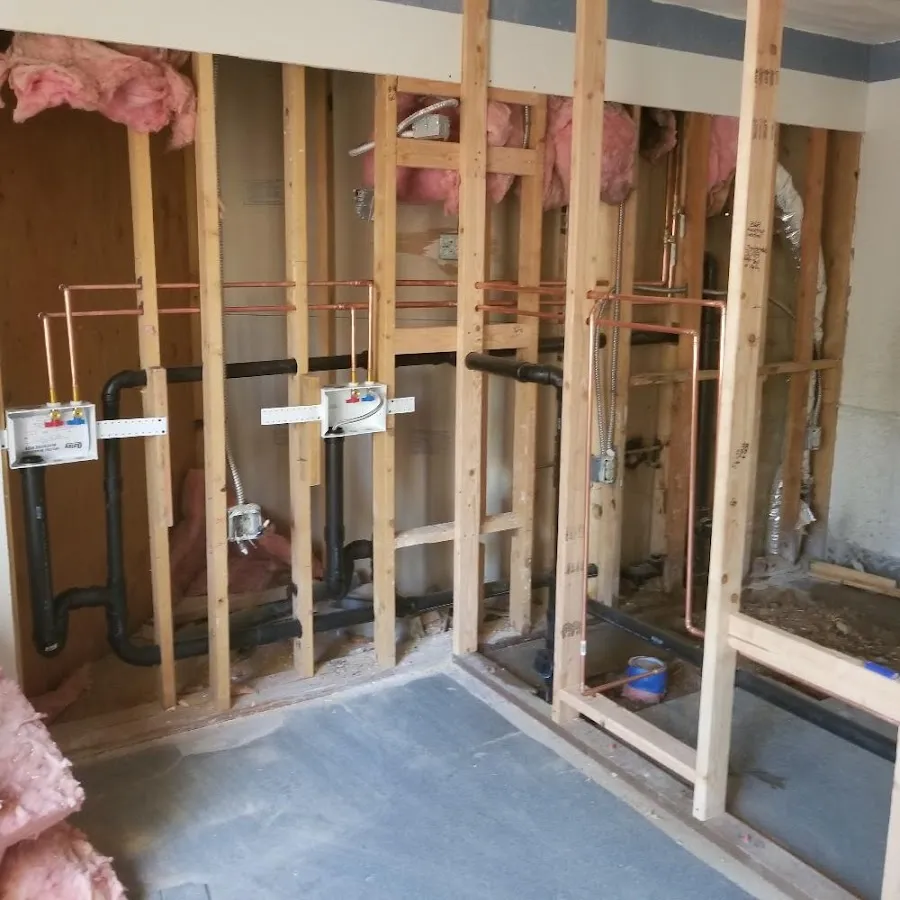 Copper pipe rough-in and plumbing installation in Baton Rouge